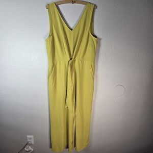 Ivy Street Yellow Jumpsuit XL V Neck Sleeveless Wide Leg Tie Front Pockets